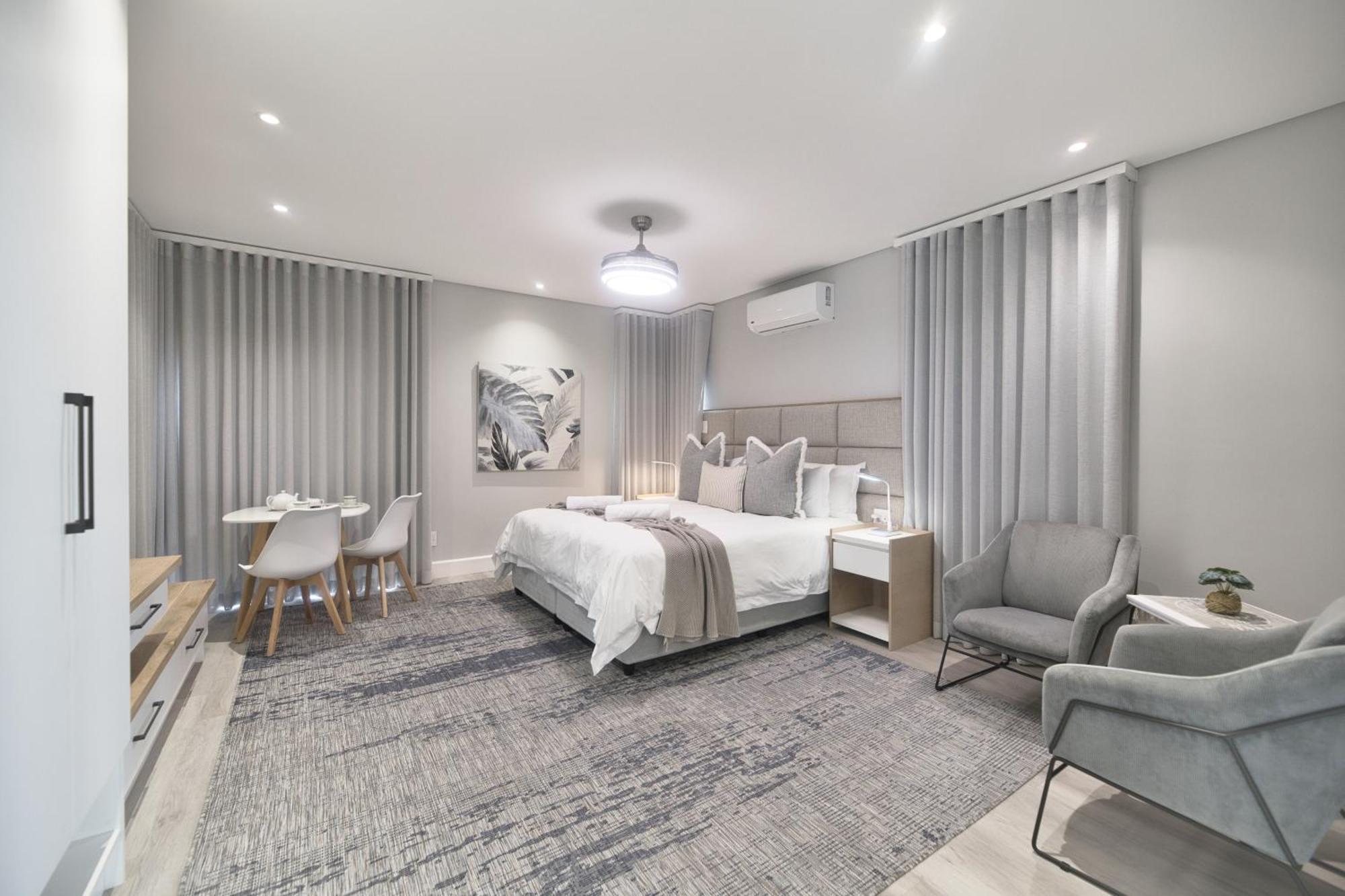 Cliff Haven Hotel Struisbaai Quarto foto